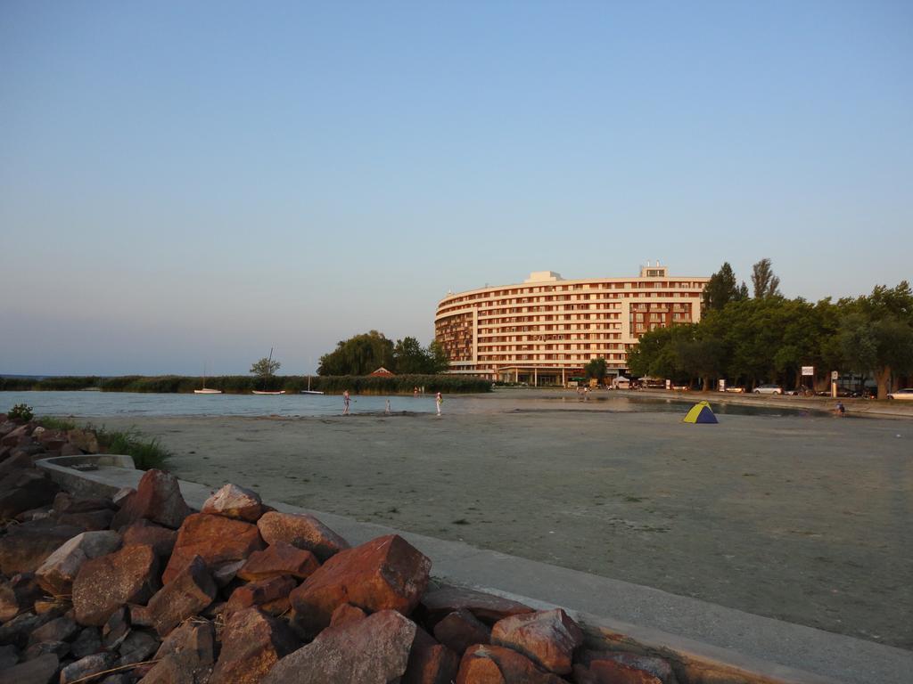 Club218 Relax Family Apartman Siófok Exterior foto